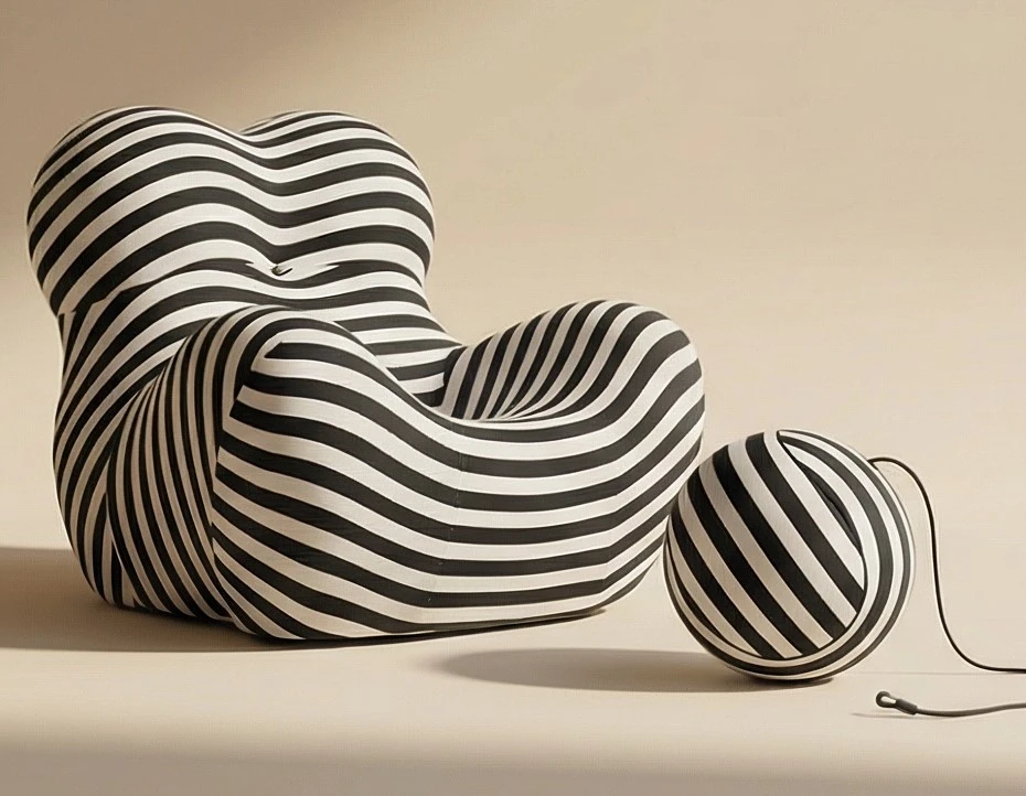 The Bubbled Blue Seat